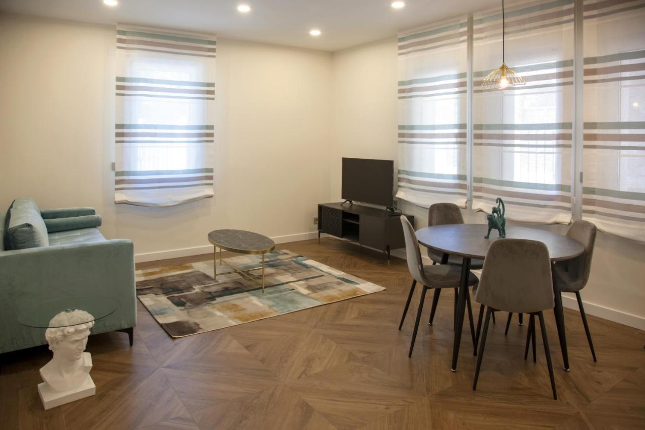 Apartamentos La Quinta Бургос Экстерьер фото
