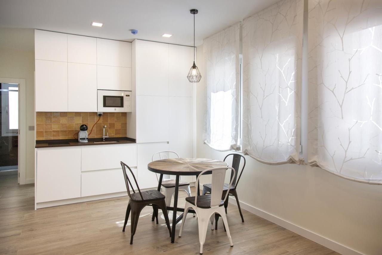 Apartamentos La Quinta Бургос Экстерьер фото